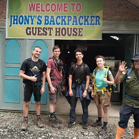 Jhony'S Backpacker-Guest House Only Stay Here Book Treking With Us Букит-Лаванг Экстерьер фото